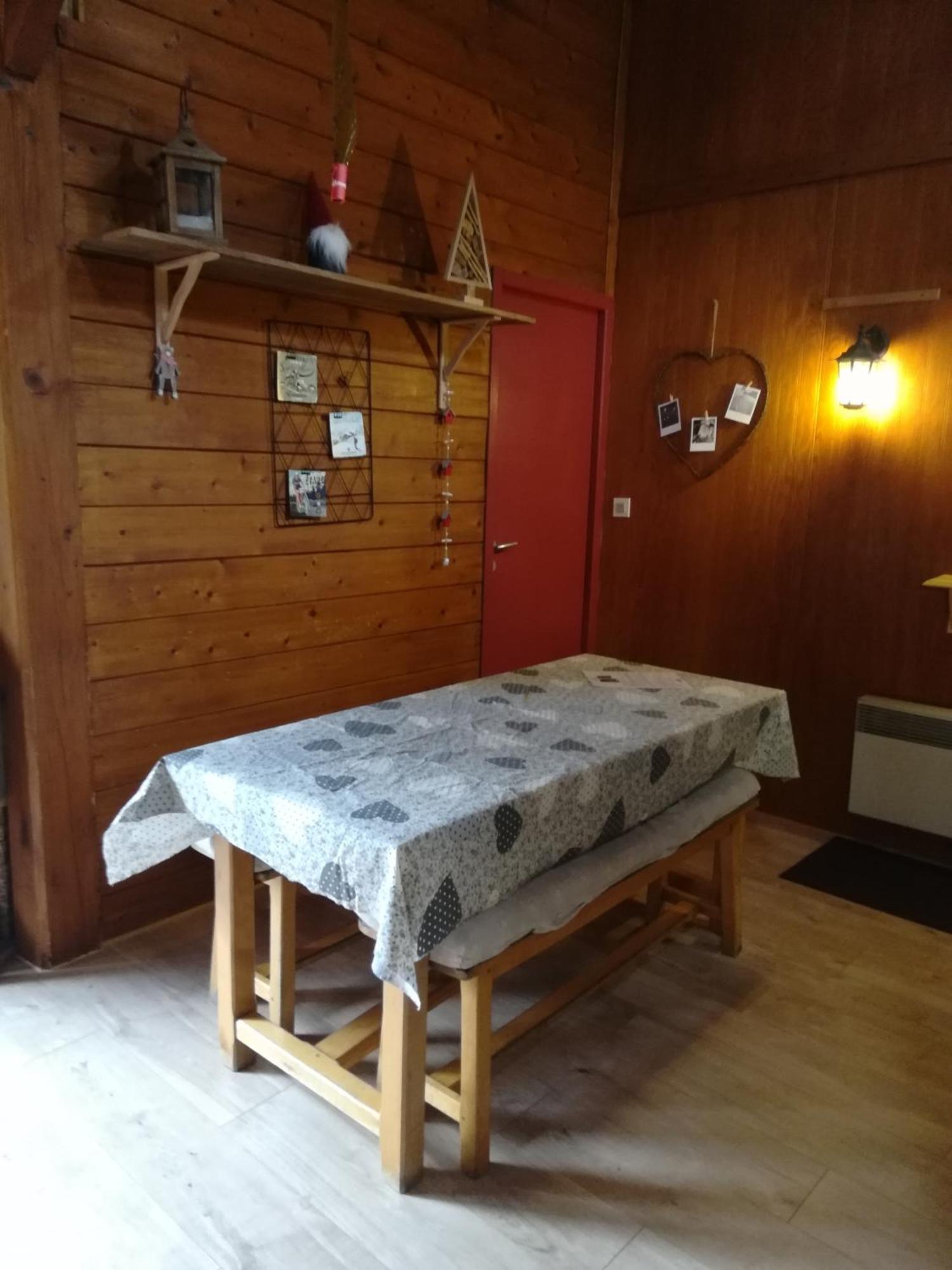 Les Chalets De La Foret D'Issaux Osse-en-Aspe المظهر الخارجي الصورة